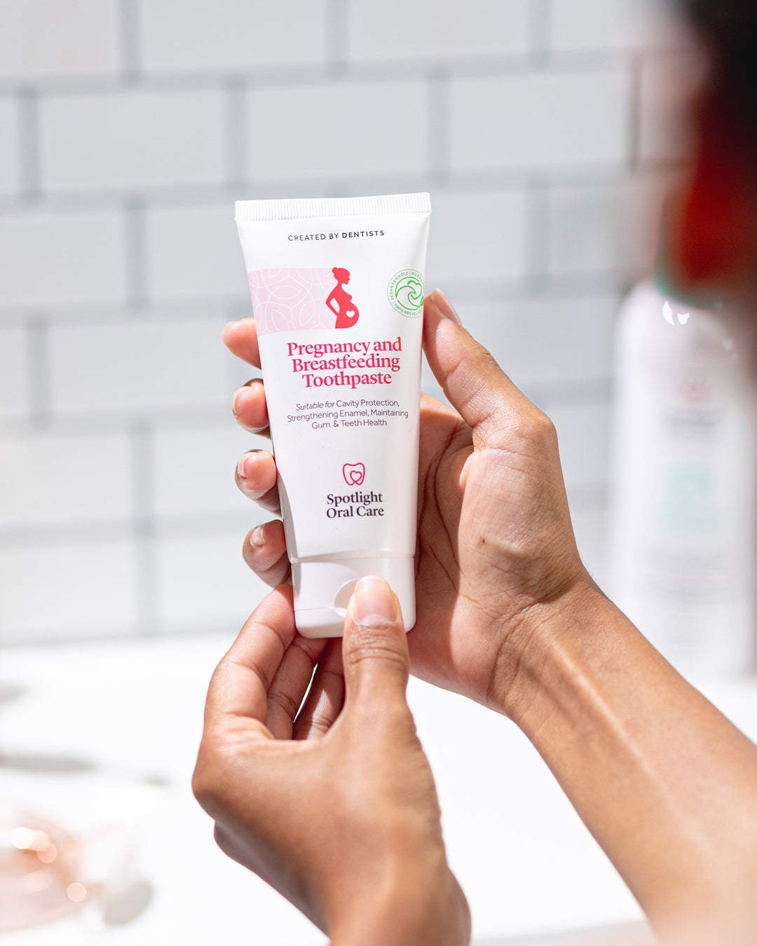 Toxin-free toothpaste designed for expectant mothers, promoting gum health and cavity protection