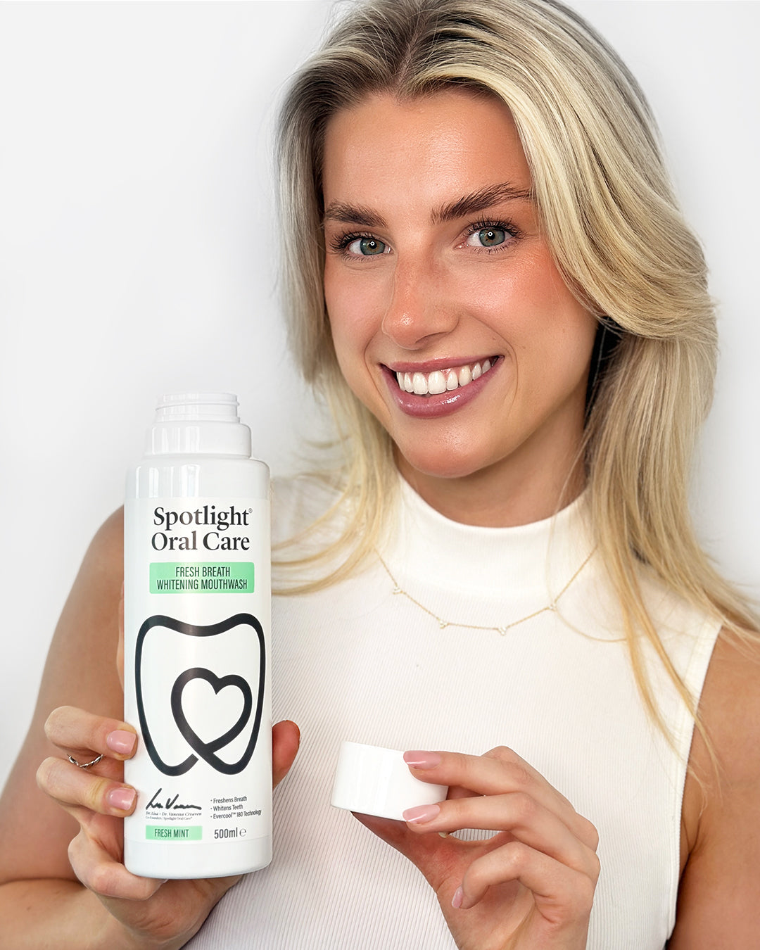 Alcohol-free mouthwash formulated with Sodium Fluoride and Xylitol to combat bad breath and protect against cavities​