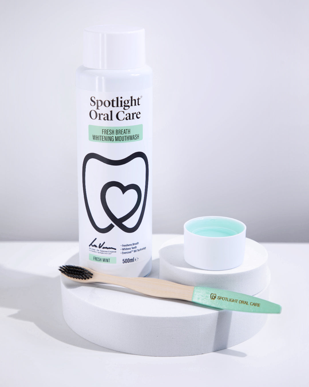 Vegan-friendly and sugar-free mouthwash designed to remove surface stains and maintain oral hygiene​