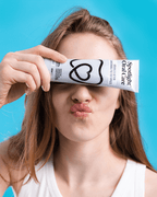 Dentist-developed whitening toothpaste featuring hydrogen peroxide, PAP, and diamond powder for a brighter smile​