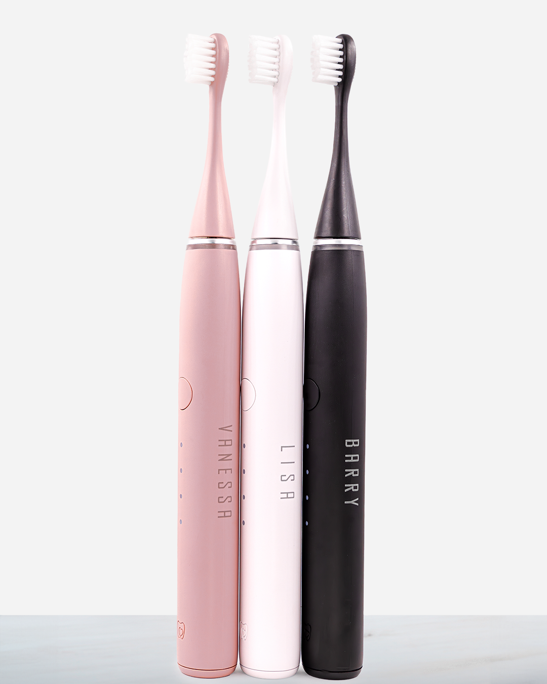 Rechargeable electric toothbrush offering up to 70 days of battery life, complete with travel case and USB-C charging cable​