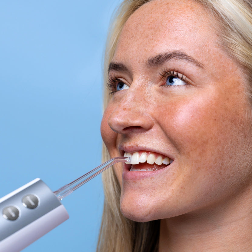 Water Flosser with UV Steriliser – Spotlight Oral Care EU