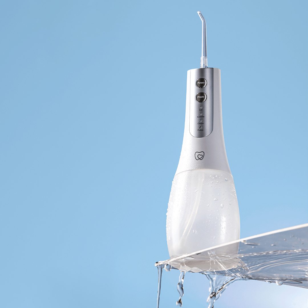 Water Flosser with UV Steriliser – Spotlight Oral Care EU